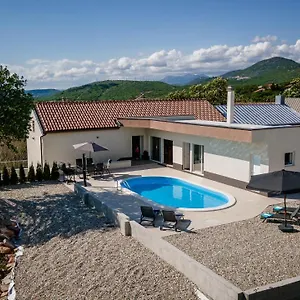 Burra , Hreljin Kroatien